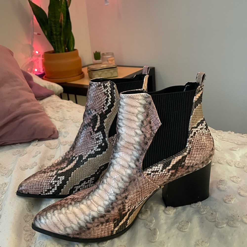 Snake print ankle boots booties